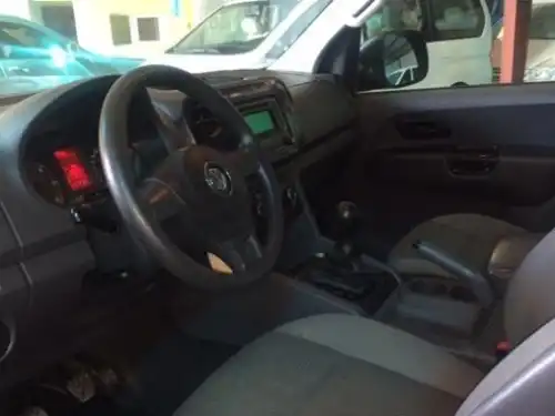 Volkswagen Amarok  2013