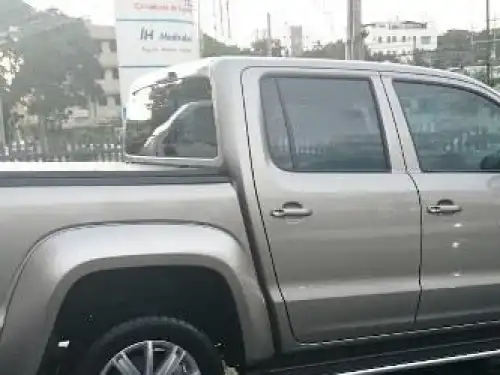 Volkswagen Amarok  2013