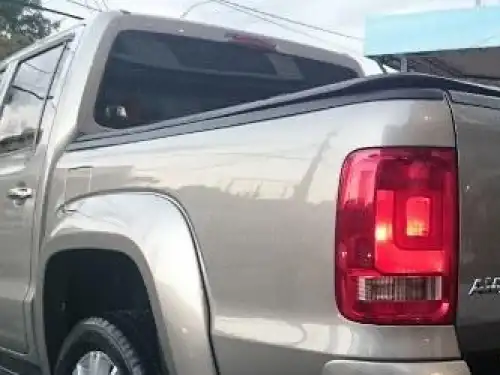 Volkswagen Amarok  2013