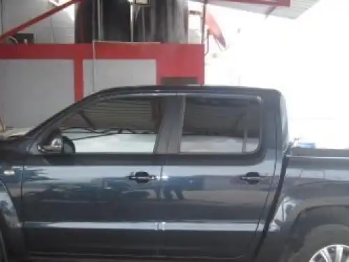 Volkswagen Amarok Twin-Turbo 2013