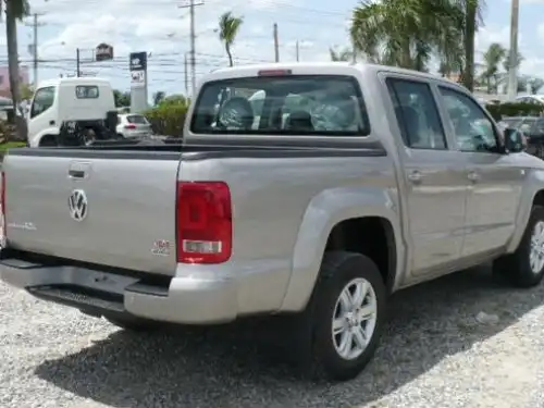 Volkswagen Amarok Twin-Turbo 2015