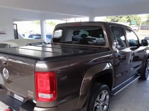 Volkswagen Amarok Twin-Turbo 2015