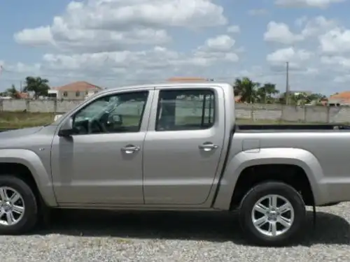 Volkswagen Amarok Twin-Turbo 2015