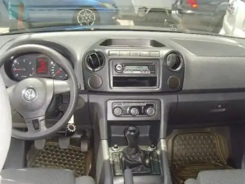 Volkswagen Amarok2011