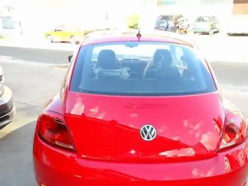 Volkswagen Beetle  2015