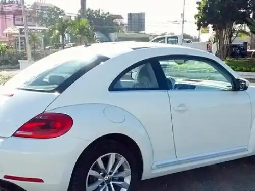 Volkswagen Beetle  2015