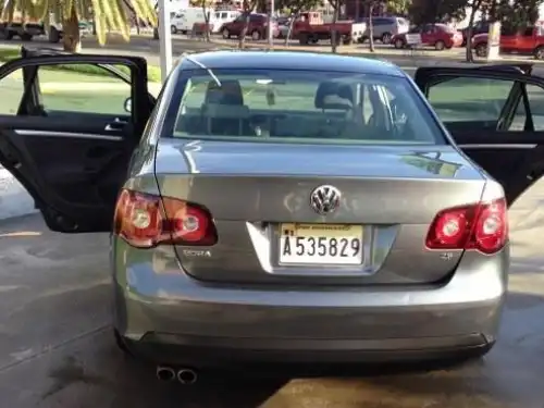 Volkswagen Bora  2009