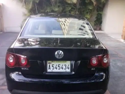 Volkswagen Bora  2009