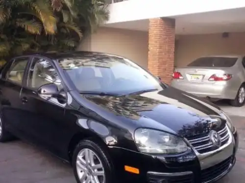 Volkswagen Bora  2009