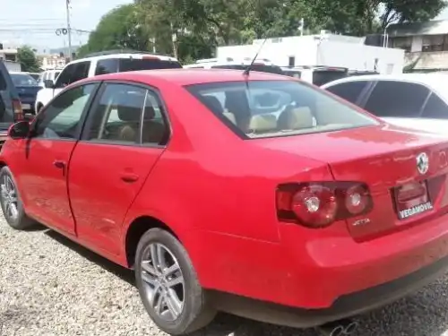 Volkswagen Jetta  2008