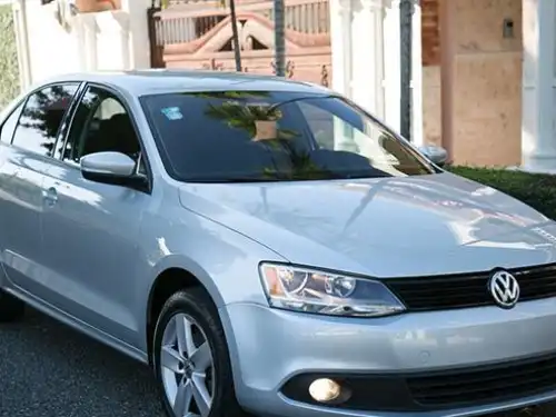 Volkswagen Jetta  2012