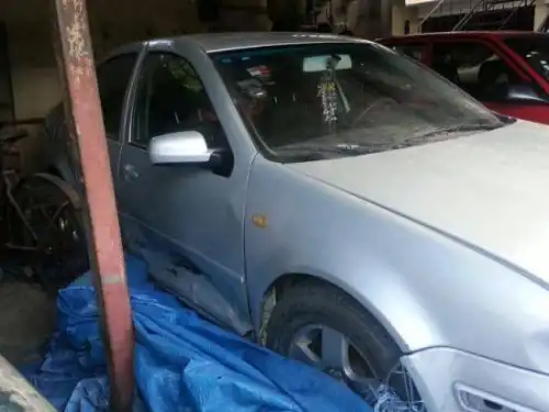 Volkswagen Jetta 2014 ano 2000 Diesel 