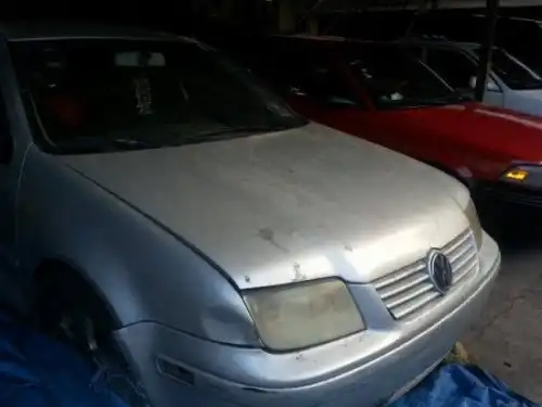 Volkswagen Jetta 2014 ano 2000 Diesel 