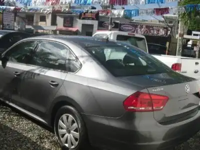 Volkswagen Passat  2013