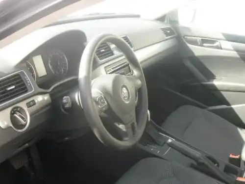 Volkswagen Passat  2013
