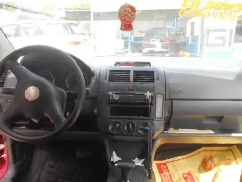Volkswagen Polo2003