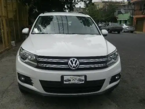 Volkswagen Tiguan TSI 2013