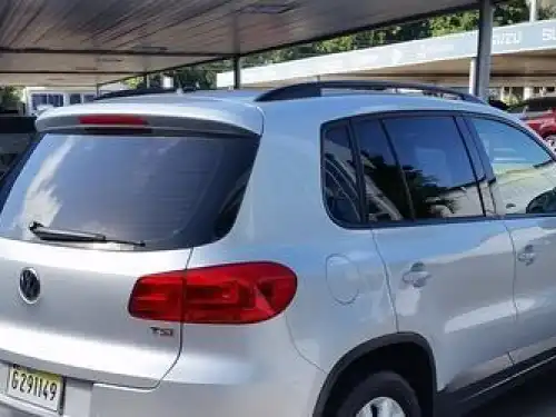 Volkswagen Tiguan TSI 2013