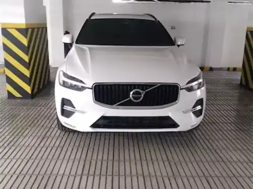 Volvo XC60 2022