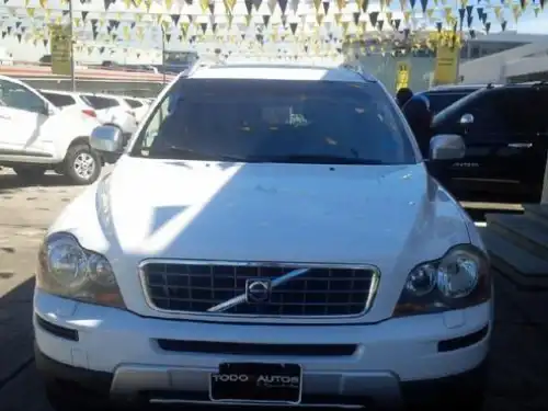 Volvo XC90  2009