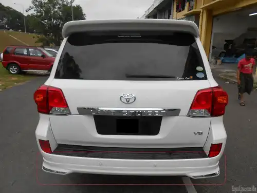 Vstar Lips Special Edition Toyota Land Cruiser 2013-2014