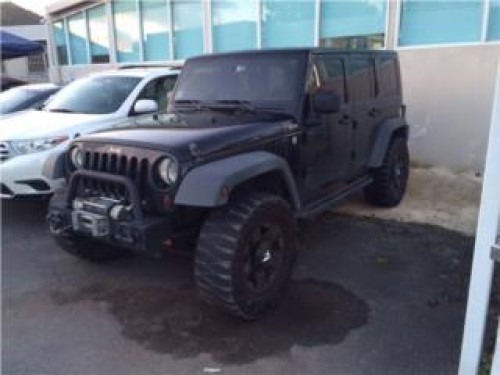 WRANGLER UNLIMITED 2010 EXTRA CLEAN LLAMAA