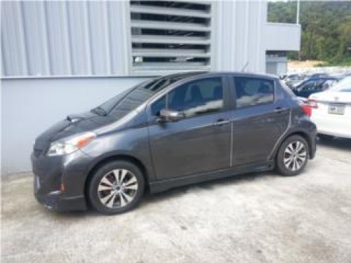 YARIS 2012 automatico, full powers, SPORT