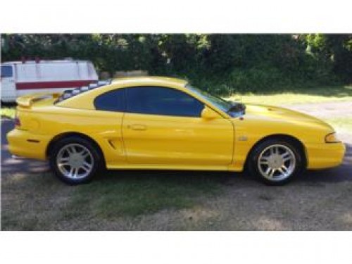 ford mustang gt 1994 amarillo