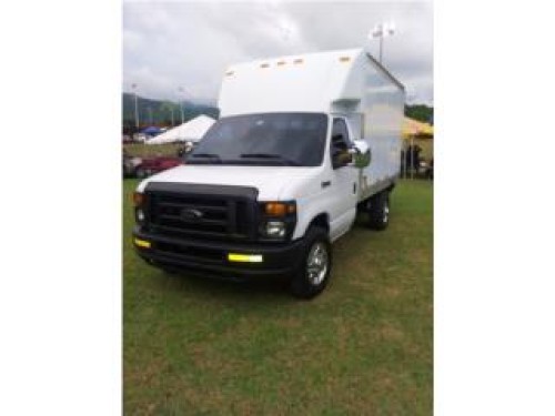 ford350 2009 32,000millas lifter12pies 23,000