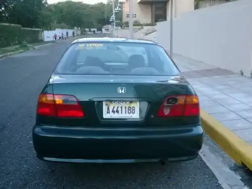 honda civic 2000 americano