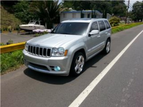 jeep srt8 2007