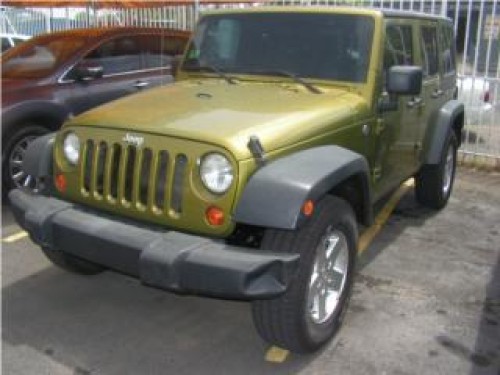 jeep wrangler 2010 como nuevo poco millaje