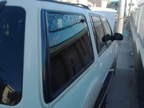 llega a fin de montao Ford Explorer 1998 Gas 