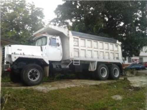 mack 94 tumba encima