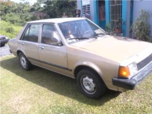 mazda Glc tapisado e. cuero