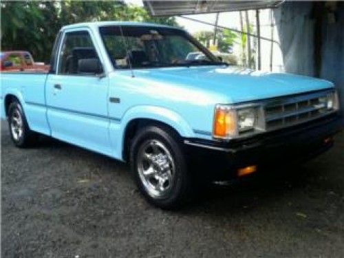 mazda b2000 1986 $3,000