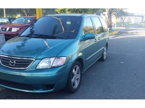 mazda mpv del 2000 3 filas de acientos $3,000