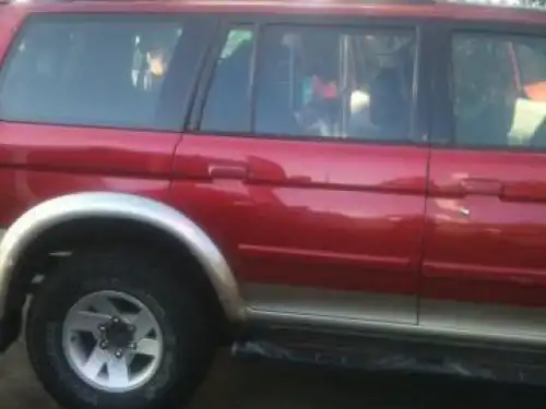 mitsubishi nativa 2000 