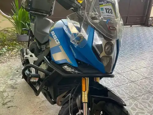 moto dual Cfmoto650mt 2022