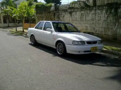 nissan sentra b13 2002