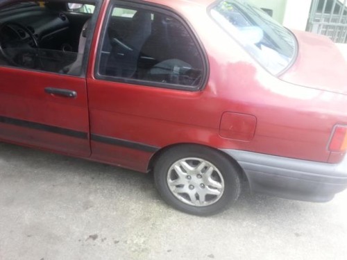 se vende tercel 91