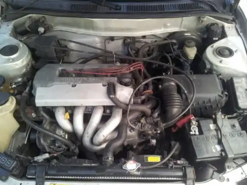 toyota corolla 99 en 185000