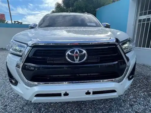 toyota hilux 2022