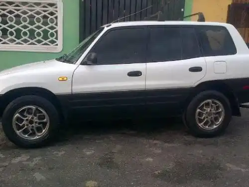 toyota rav4 97 excelentes condiciones