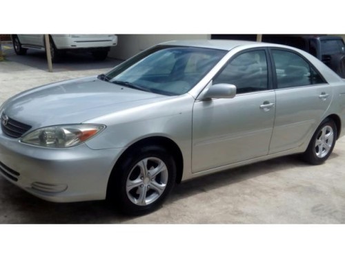 toyota camry 4 cil LE