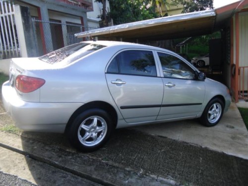 toyota corolla aut 2003 6995 like new