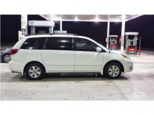 toyota sienna blanca 2005