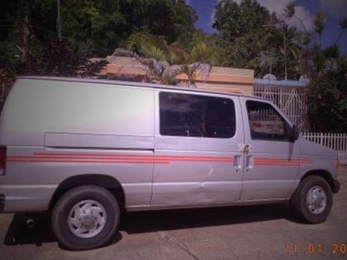 toyota van corre bien