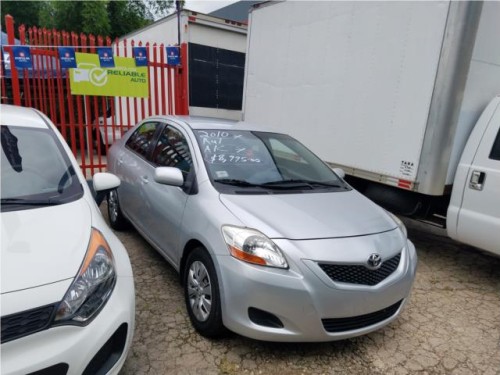 toyota yaris 2010 $7795