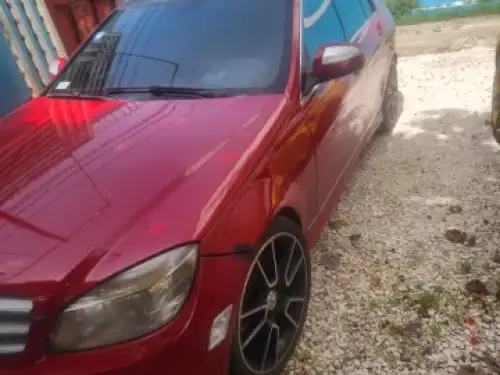 ¡¡Gran Oportunidad Mercedes Benz C300, año 2010